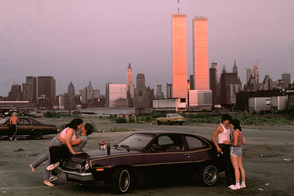 Thomas-Hoepker,-Lovers-Lane,-New-York-City,-NY,-USA,-1983_courtesy-Gallery-Buchkunst-Berlin
